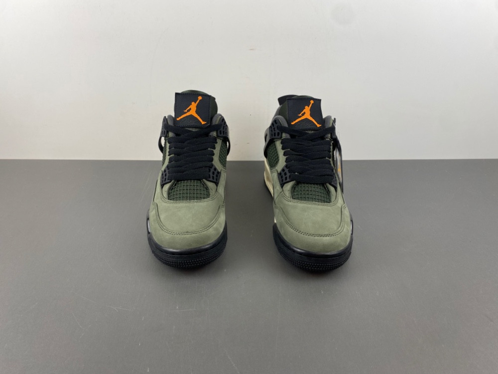 Jordan 4 Retro OG SP Undefeated (2025) IB1519-200