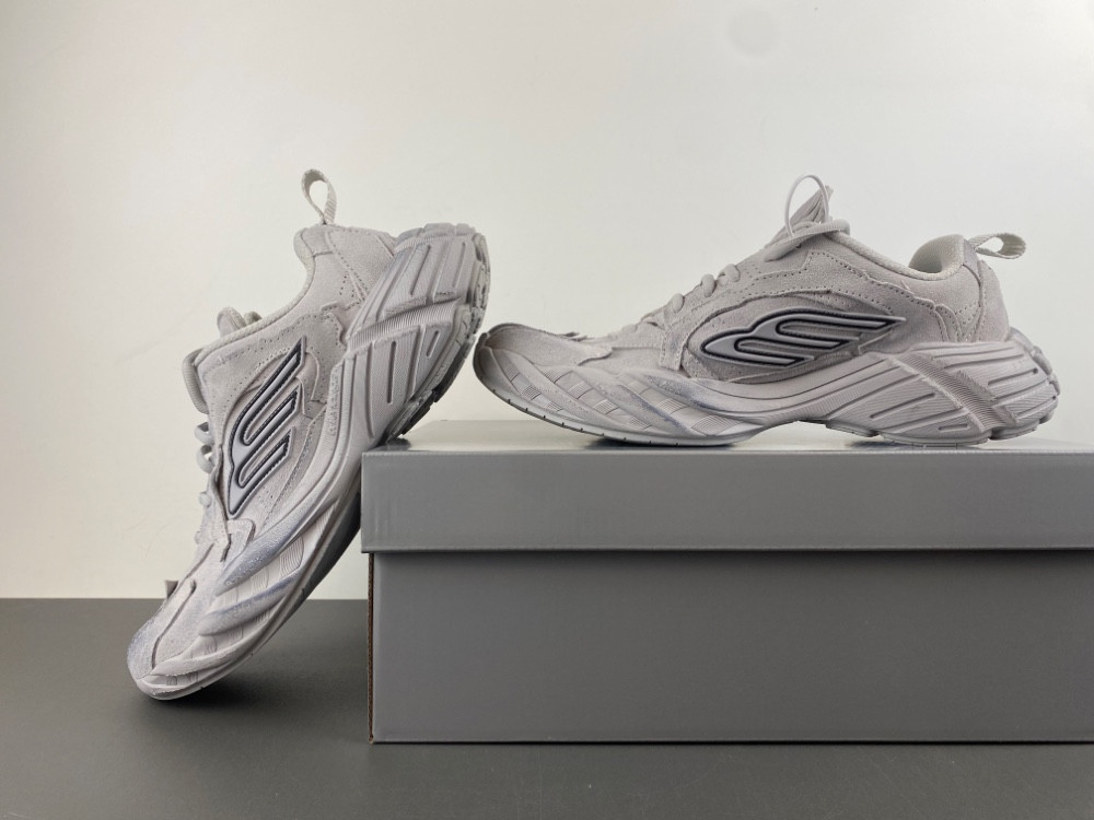 Balenciaga Sneaker 825418 WMNSS 9090