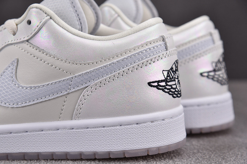 Air Jordan 1 Low SE Year of the Snake (2025) (Women