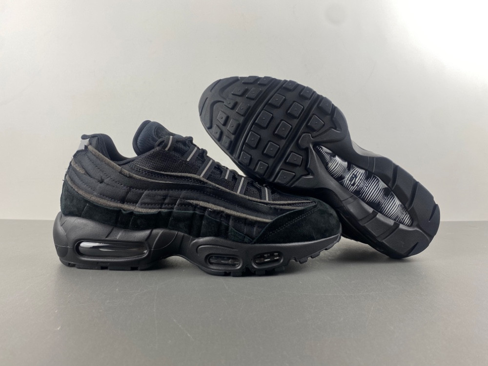 Comme des Garçons x Air Max 95 