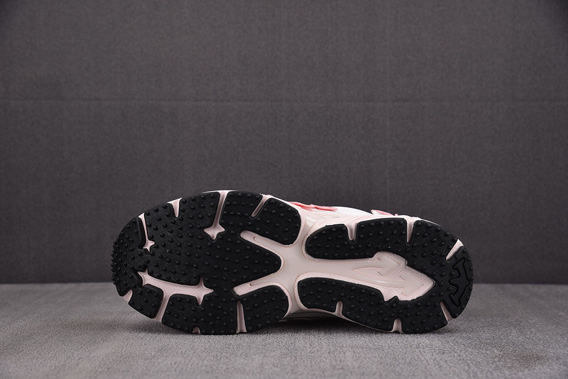 OFF-WHITE BE RIGHT BACK