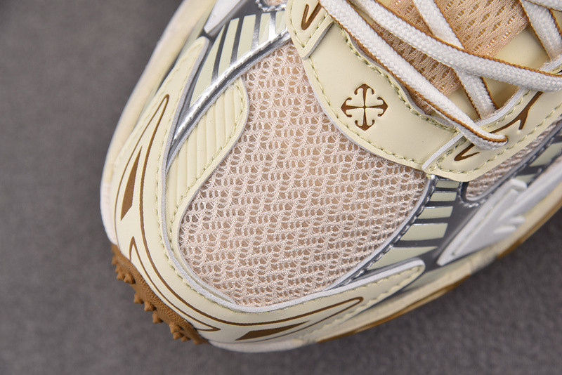 OFF-WHITE BE RIGHT BACK