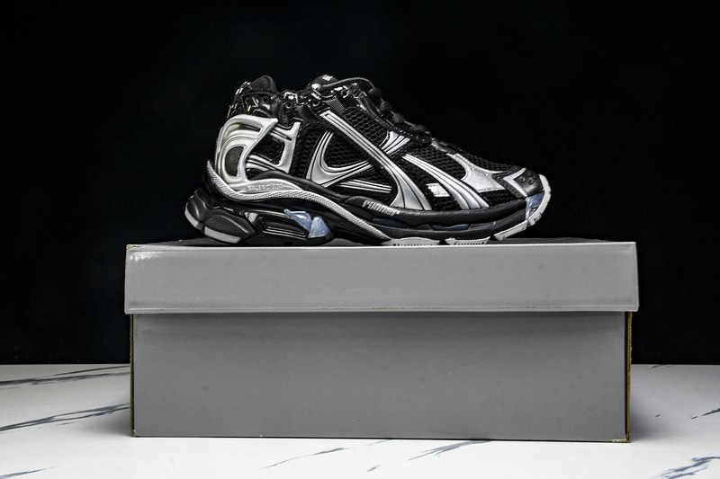 Balenciaga Runner 772767 W3RNY 0322