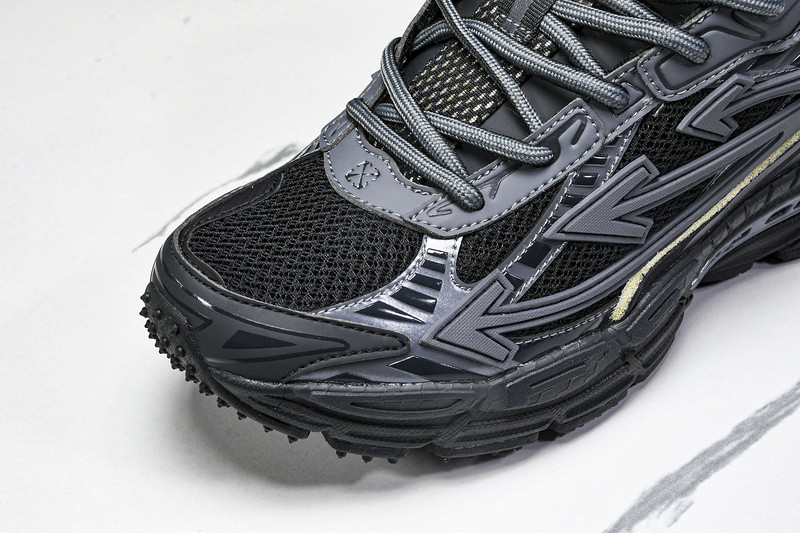 OFF-WHITE BE RIGHT BACK