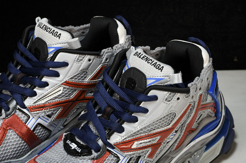 Balenciaga Runner W3RB6-8123