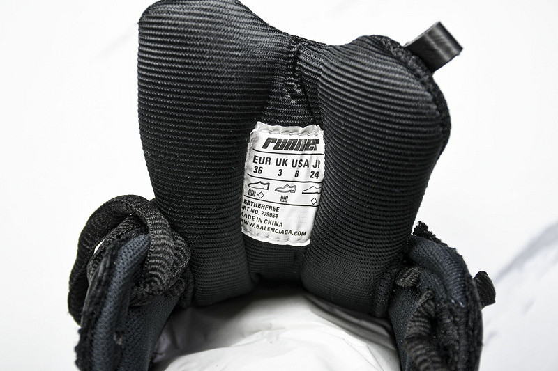 Balenciaga Runner W3RXP-1090