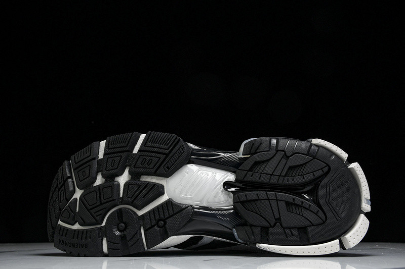 Balenciaga Runner W3RXP-0213