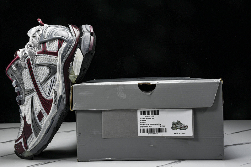 Balenciaga Runner W3RB6-1264