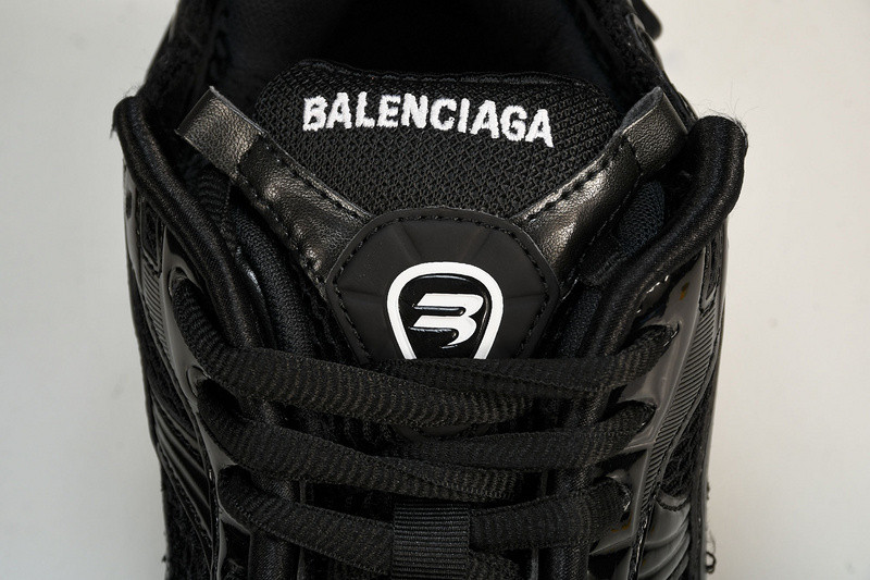 Balenciaga Runner W3RNY-0135