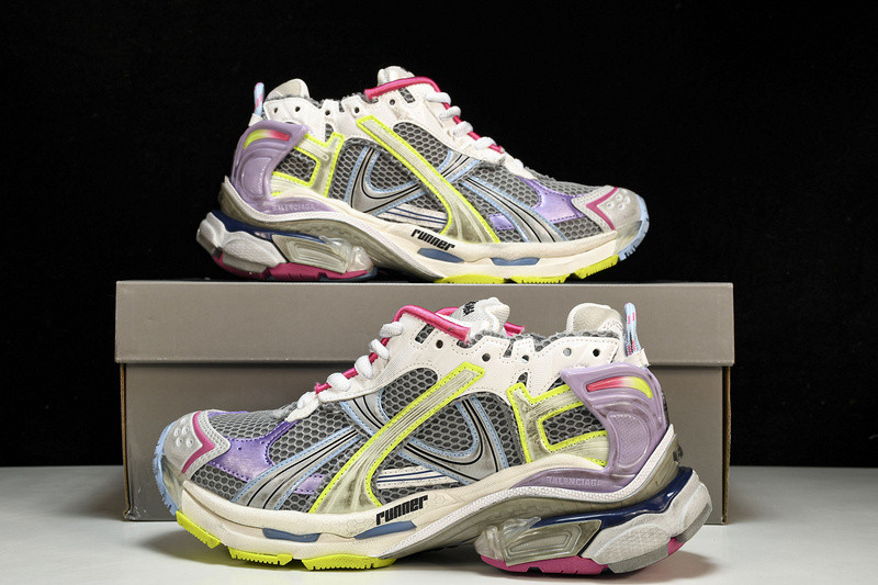 Balenciaga Runner W3RNY-0361