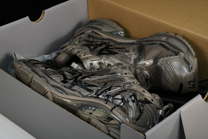 Balenciaga Runner W3RBQ-2010