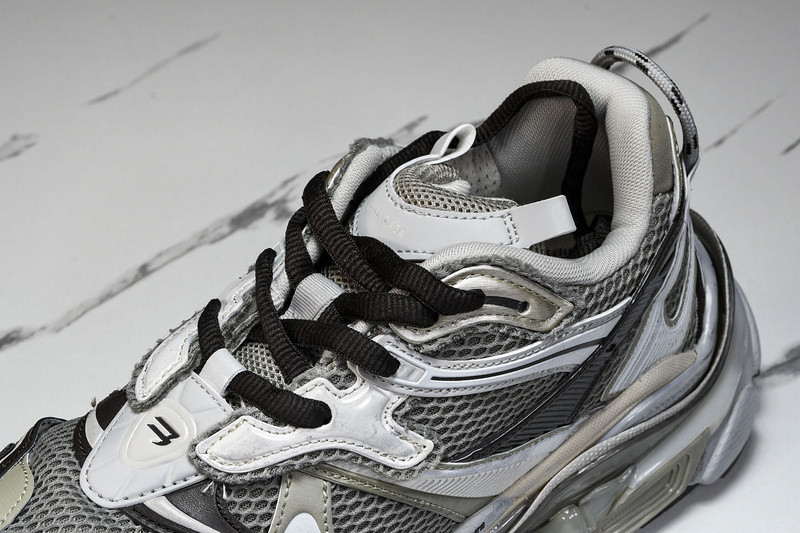 Balenciaga Runner W3RXP-2000
