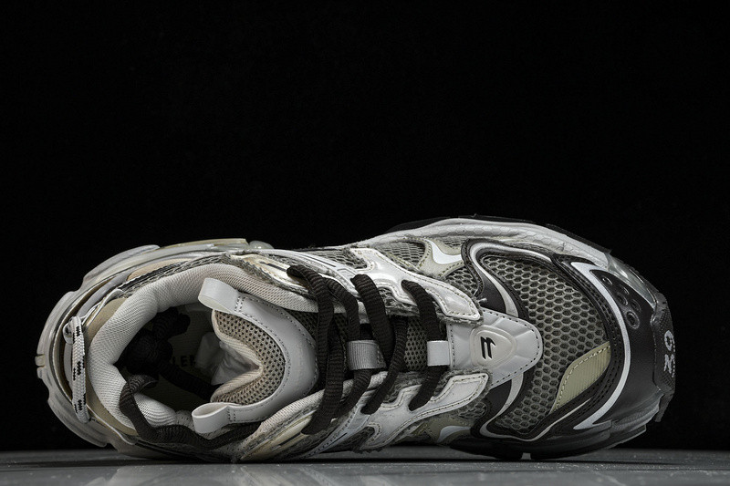 Balenciaga Runner W3RXP-2000