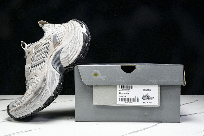 Balenciaga 6XL Sneaker