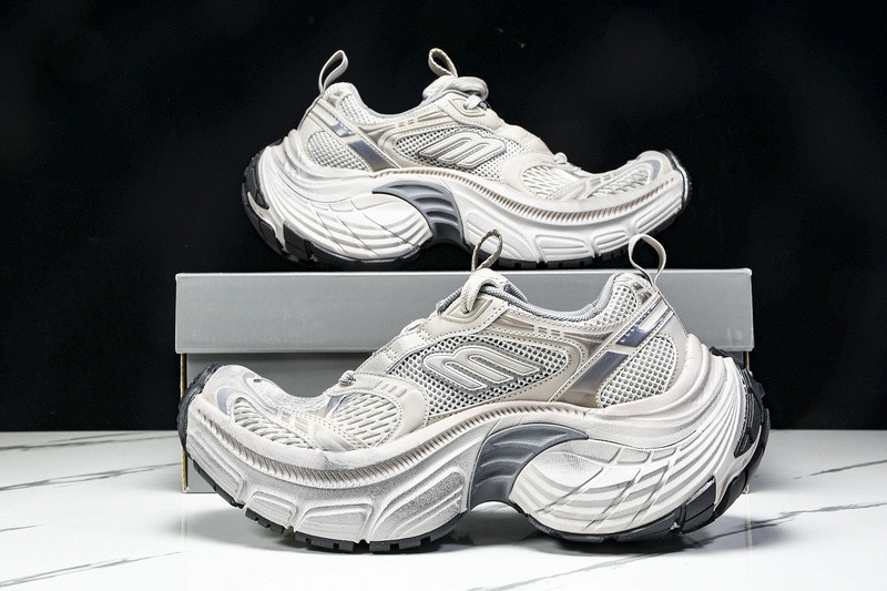 Balenciaga 6XL Sneaker
