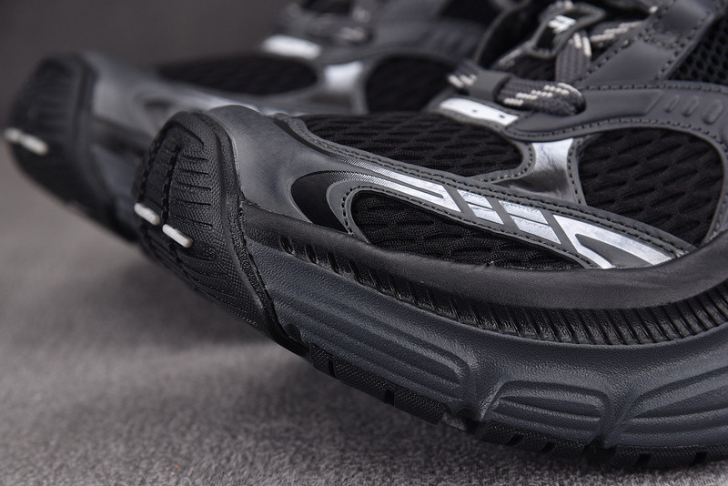 Balenciaga 6XL Sneaker