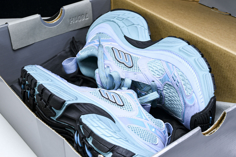 Balenciaga 6XL Sneaker