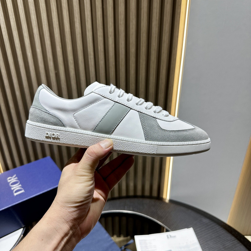 DR B01 Sneaker