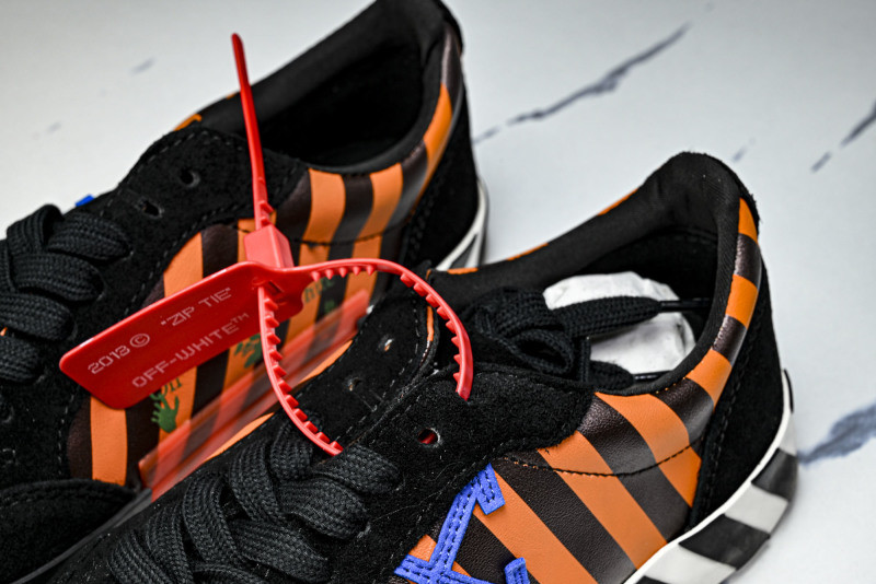 OFF-WHITE Virgil Abloh Vulc Low Top