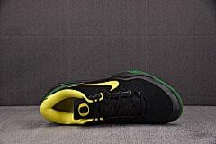 Nike Kobe 8 Oregon Ducks PE PACK