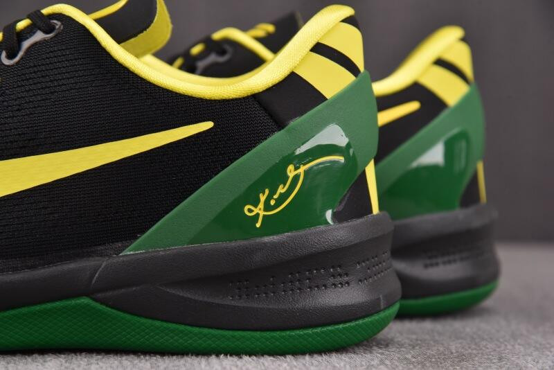 Nike Kobe 8 Oregon Ducks PE PACK