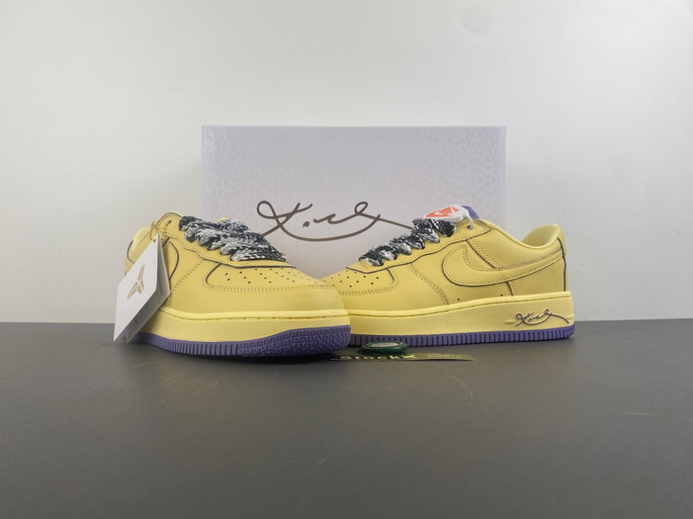 Kobe x Nike Air Force 1 Low Protro HV9408-700