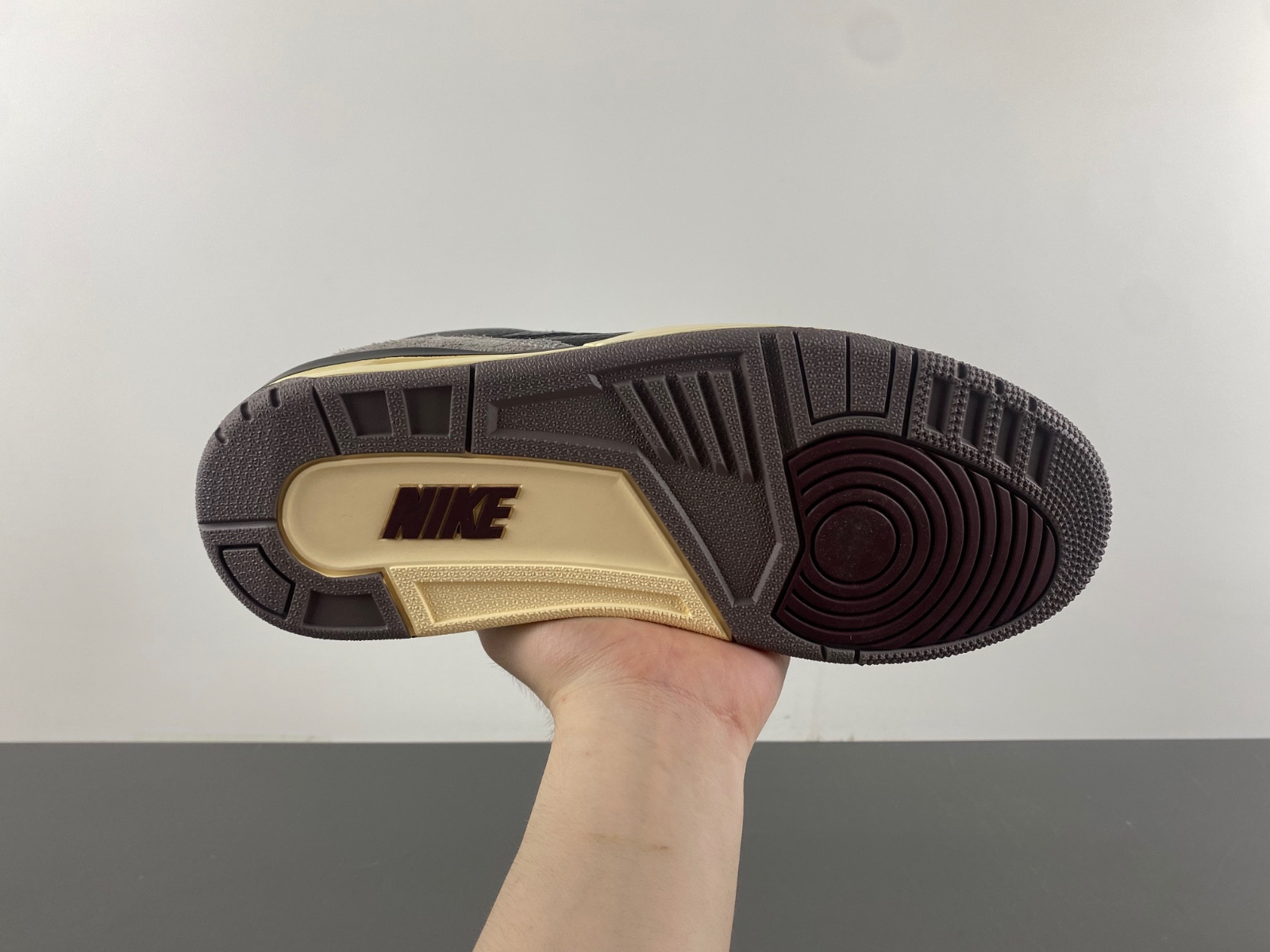 A Ma Maniere x Air Jordan 3 “Black” FZ4811-001