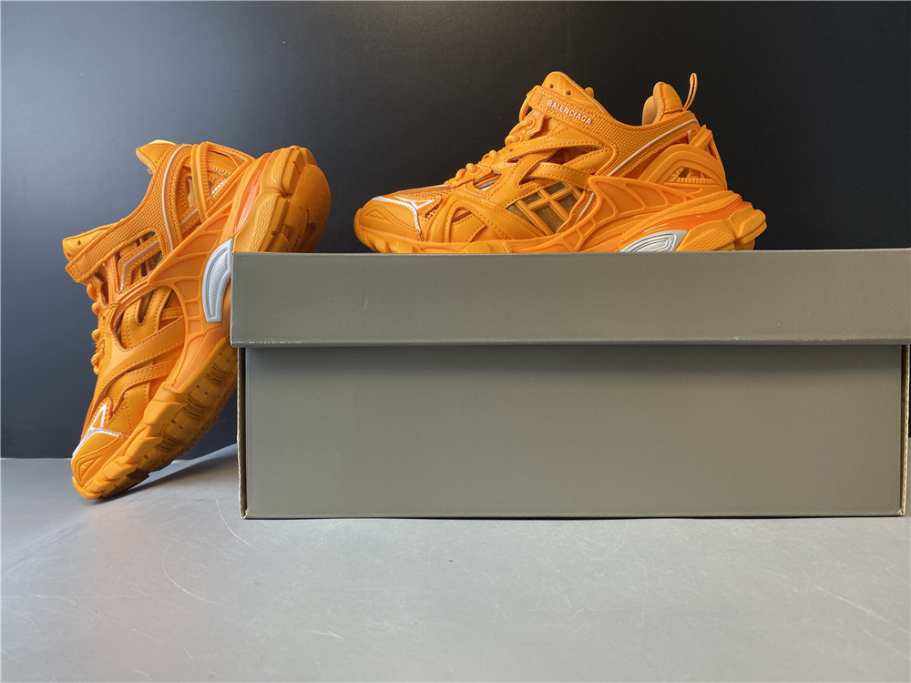 BLCG Track 2.0 568615-W2GN5-5817