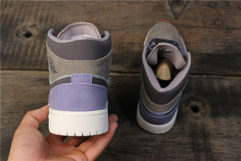 Nike Air Jordan 1 Mid Suede 852542-203
