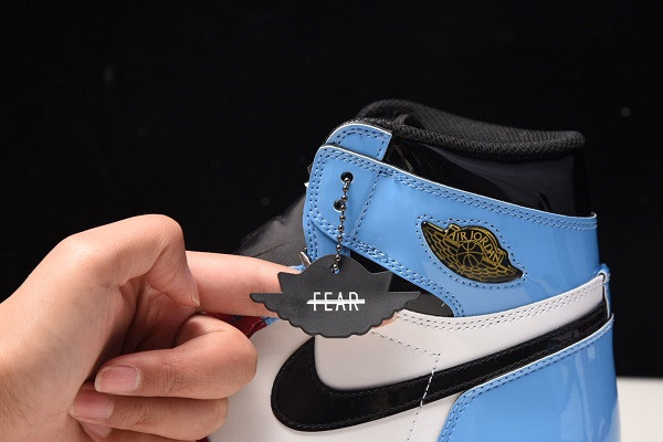 Air Jordan 1 Retro High OG “Fearless” CK5666-100