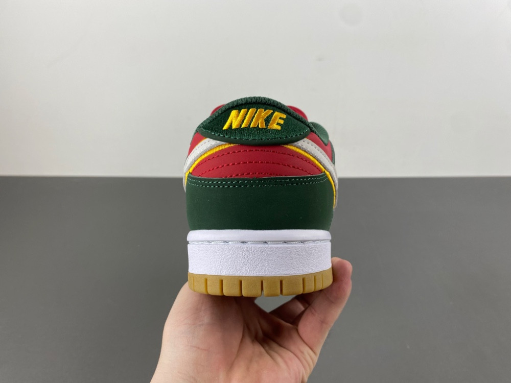 Nike SB Dunk Low PRM “Seattle Supersonics” FZ1287-300