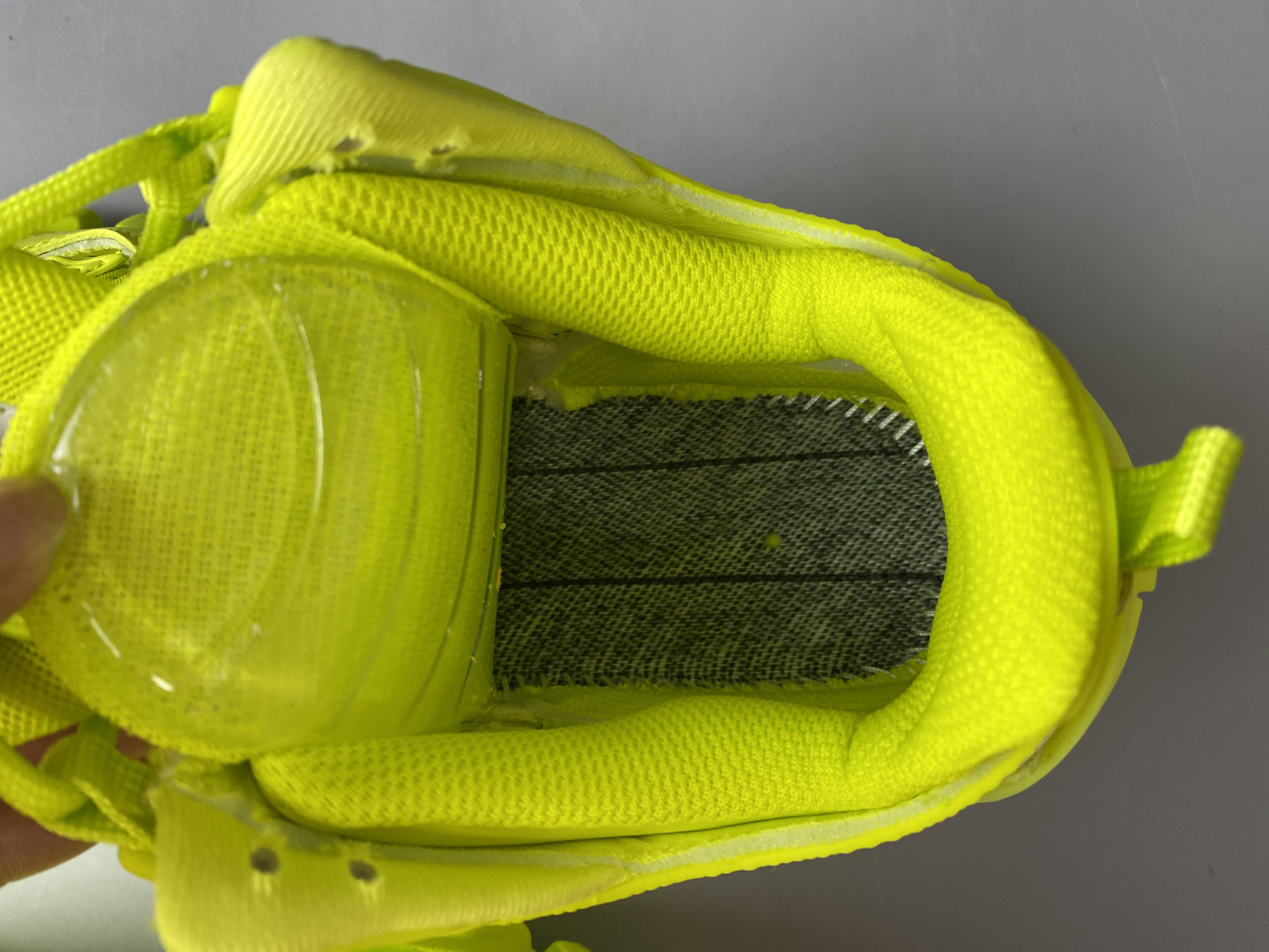 BLCG Track 2.0 568615-W2GN5-5818