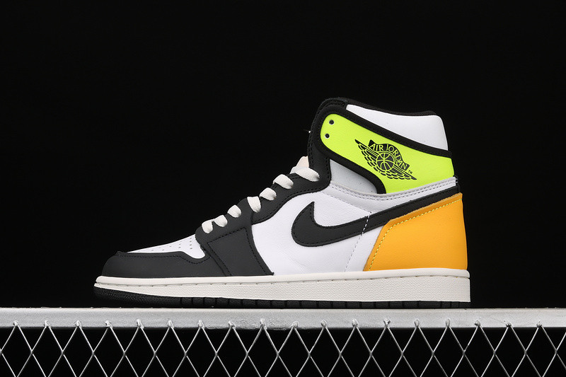 Air Jordan 1 Retro High OG “Volt Gold” 555088-118