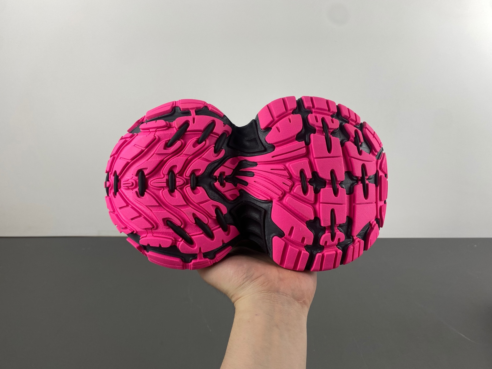 Ba*len*cia*ga 911 784342 w2mv2 9050