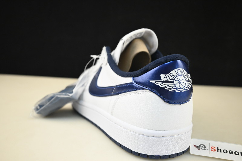 Jordan 1 Retro Low Metallic Blue  705329-106