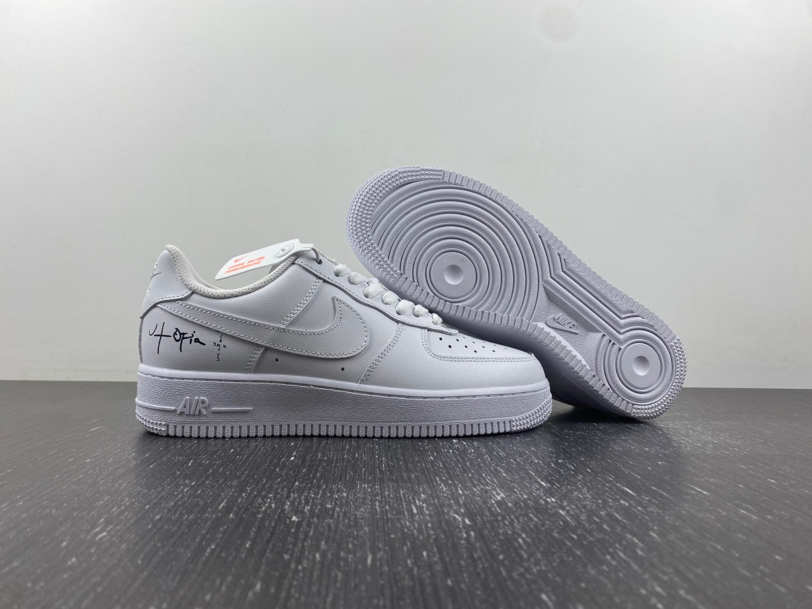 Travis Scott x Nike Air Force 1 Low “Utopia” CW2288-111