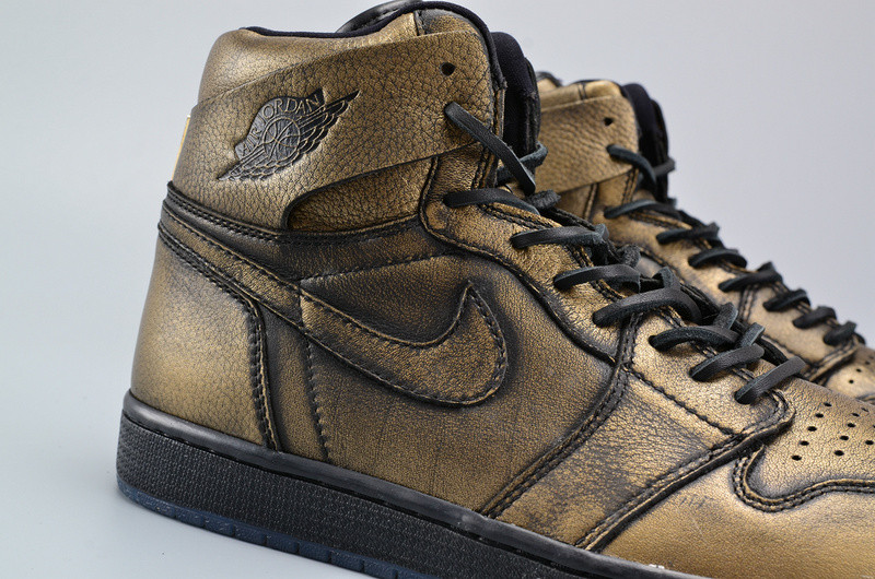 Air Jordan 1 Ret High OG Wings Mens AA2887-035