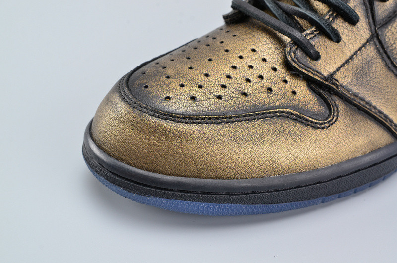 Air Jordan 1 Ret High OG Wings Mens AA2887-035