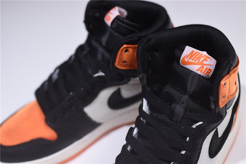 Air Jordan 1 Retro Womens Satin Shattered Backboard AV3725-010