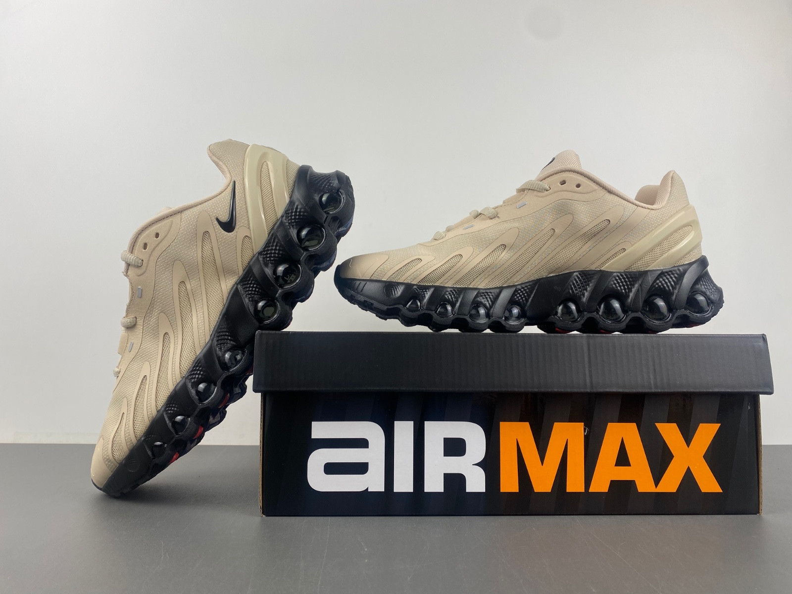 Nike Air Max Dn8 FQ7860-033