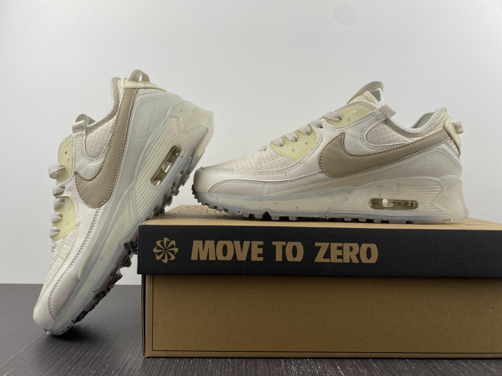 OFF White x Air max 90