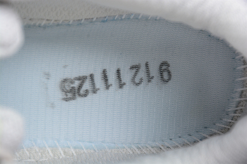 As*ic*s gel-flux 1011b109-203