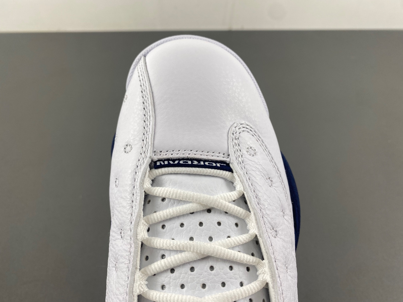 Air Jordan 13 “Midnight Navy” 414571-140