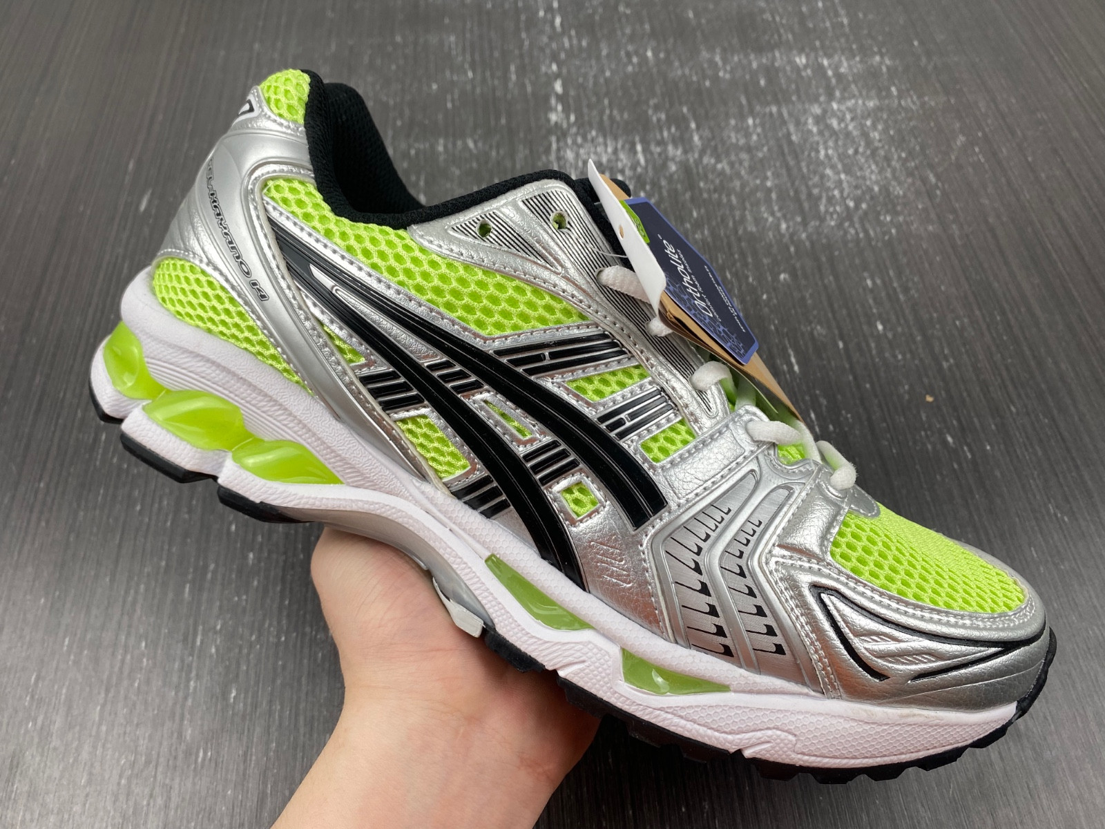 As*ic*s gel-kayano 14  1201a019-751