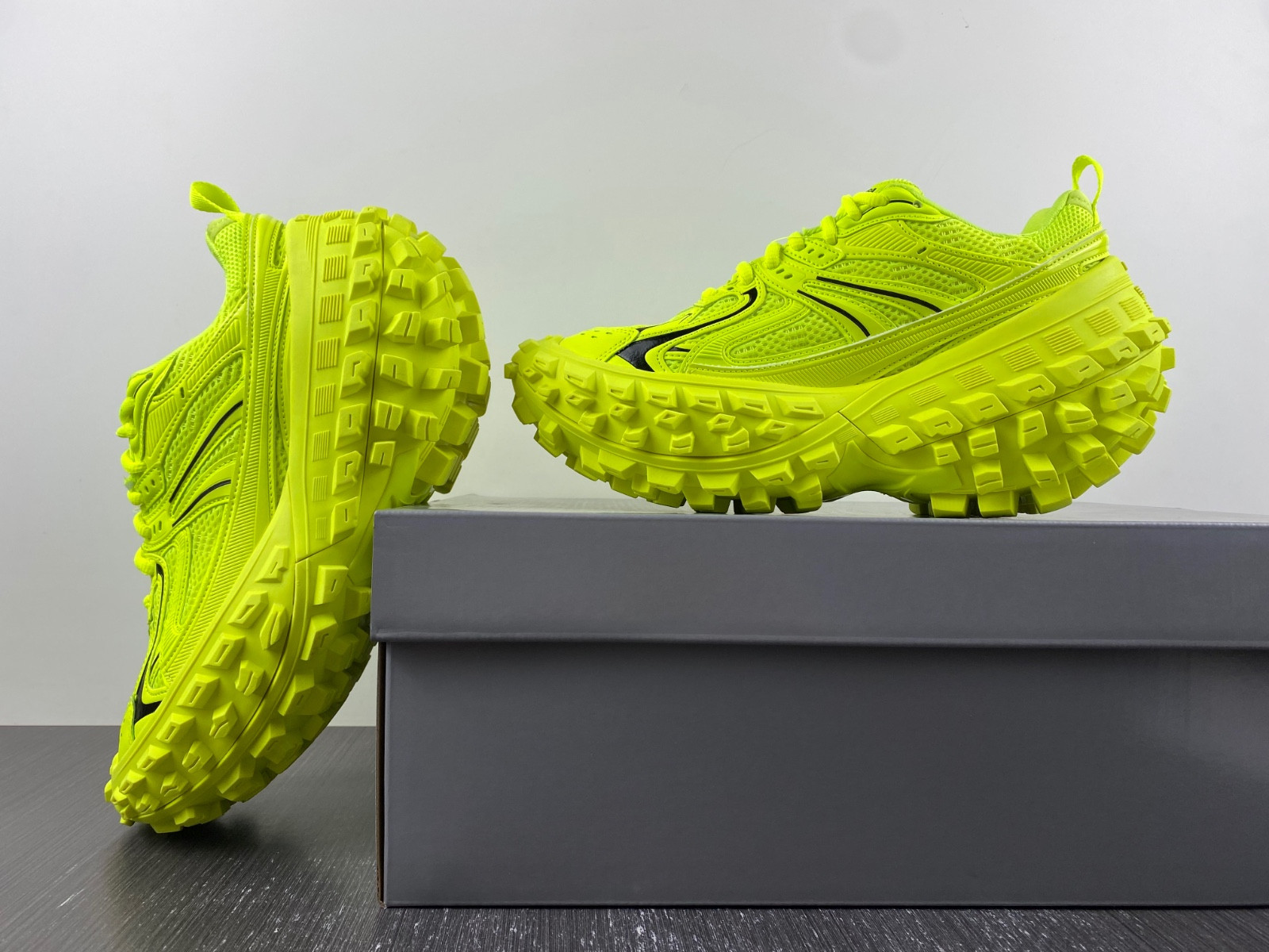 Ba*len*cia*ga blc0601