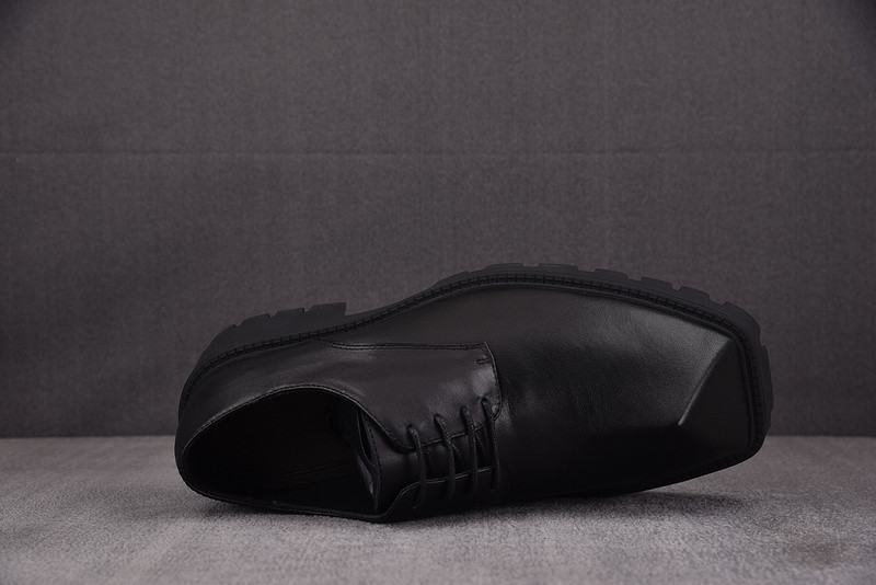 Ba*len*cia*ga hummer