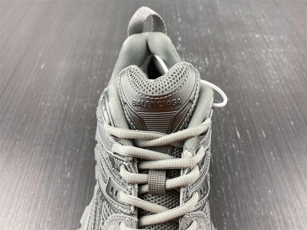 Ba*len*cia*ga blc0825