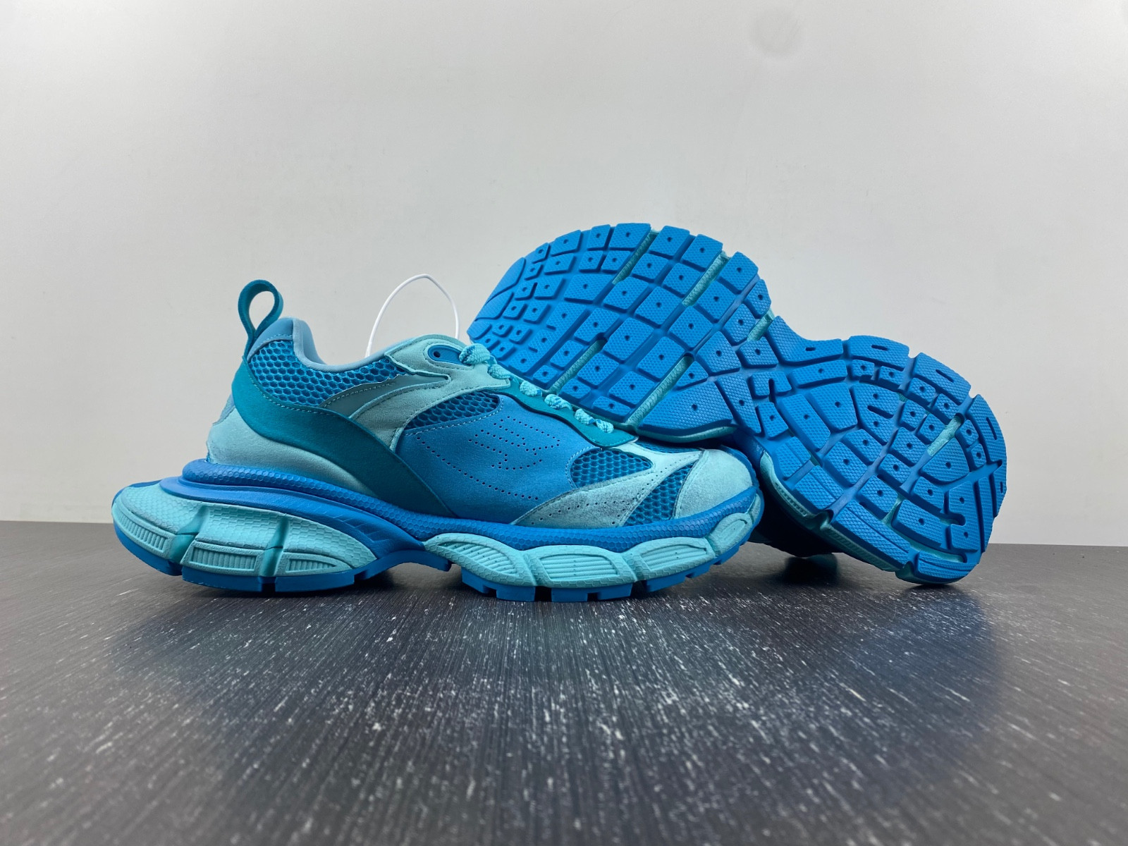 Ba*len*cia*ga 3xl 759693 w3xli 0510