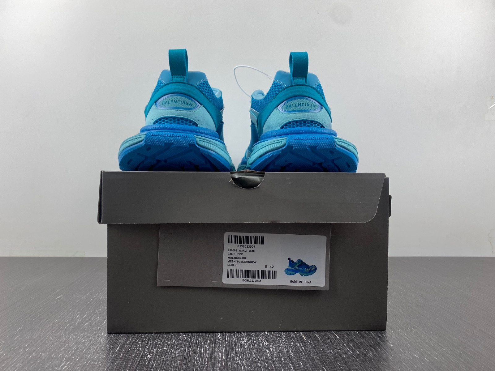 Ba*len*cia*ga 3xl 759693 w3xli 0510