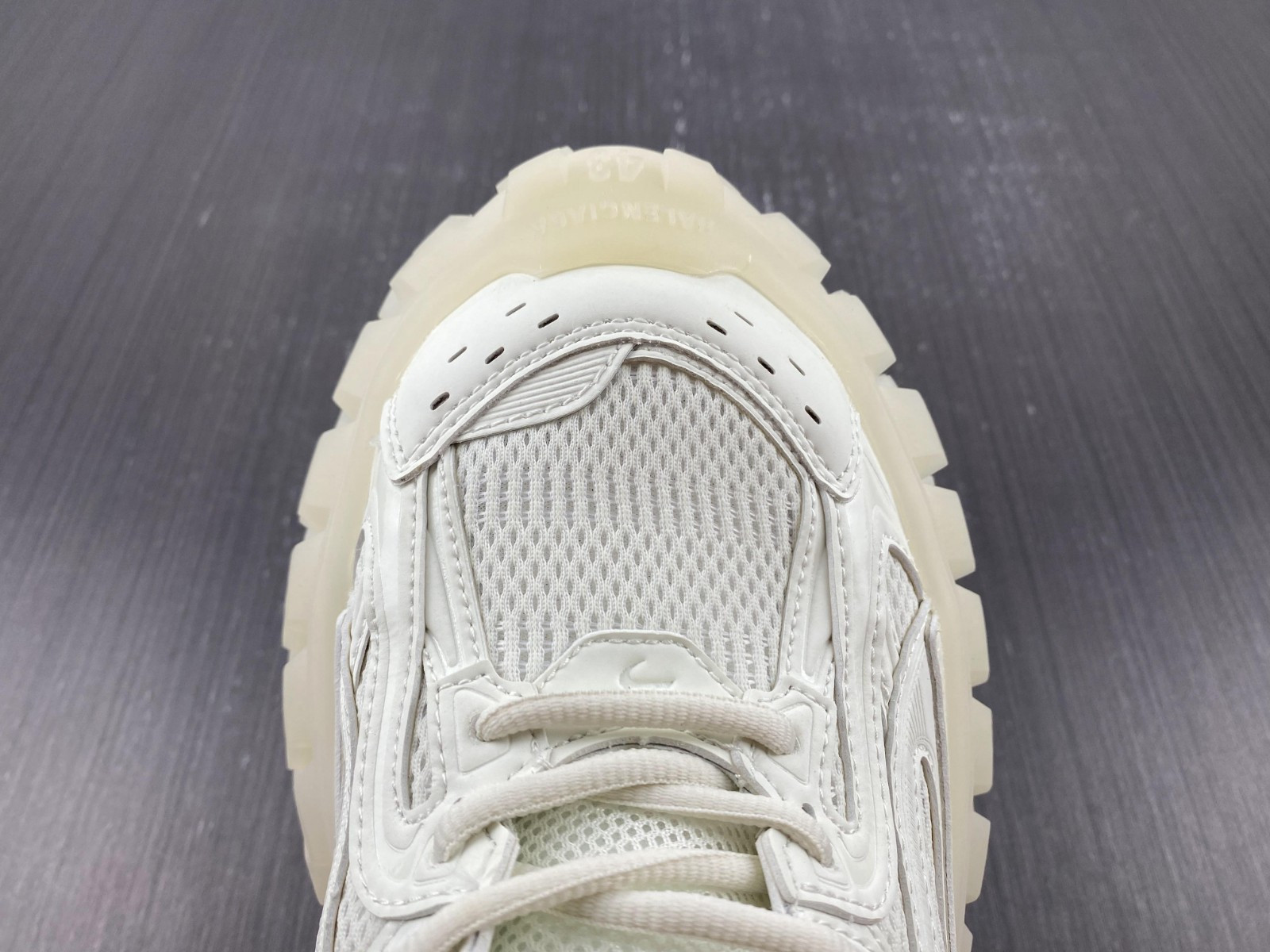 Ba*len*cia*ga blc0824